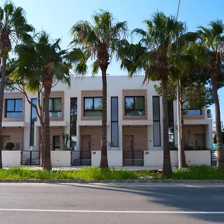 Wealthystays 2br Retreat , 5min Walk To Σπίτι διακοπών *