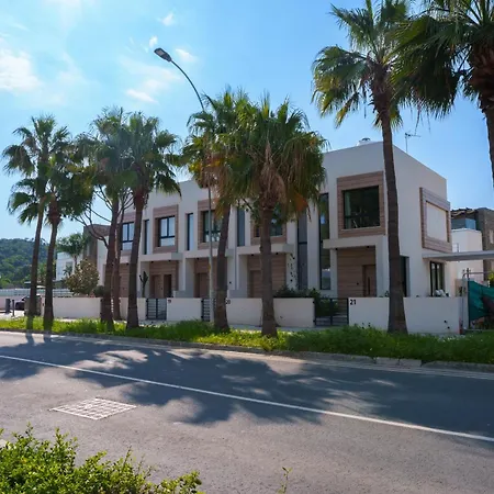 Wealthystays 2br Retreat , 5min Walk To Case de vacanță *